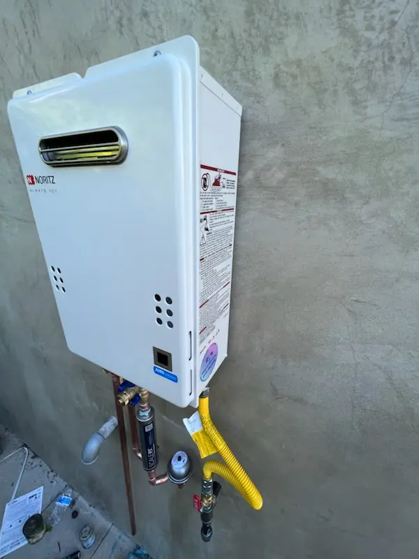 Tankless water heater installation for Roosevelt Park homes